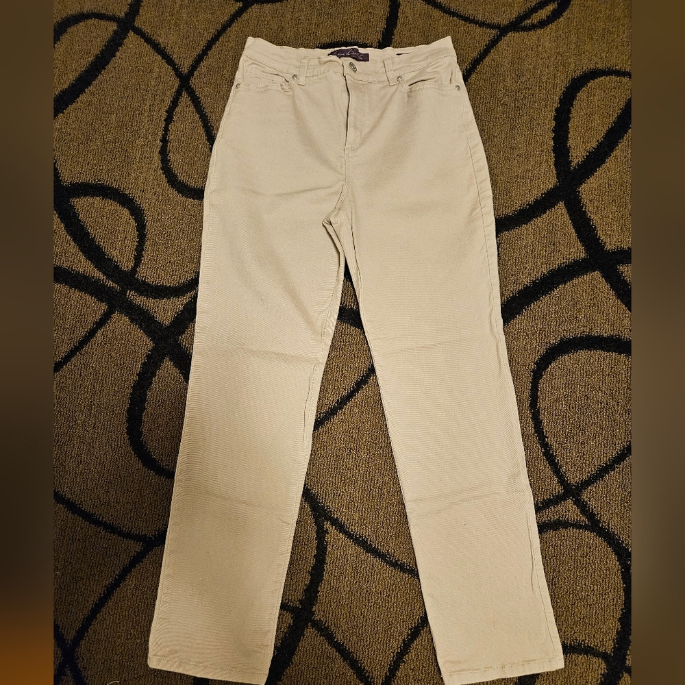 Gloria Vanderbilt Khakis